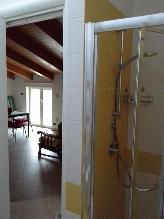 Casa Vacanze The Flea'S Home Fondi Quarto foto