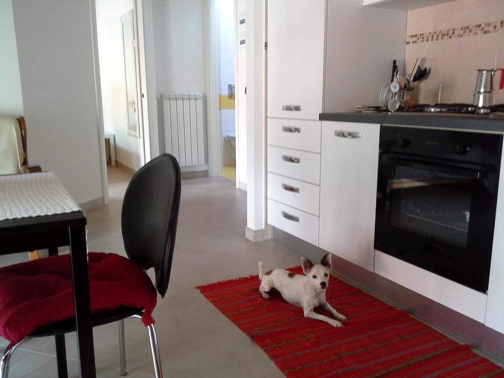 Casa Vacanze The Flea'S Home Fondi Quarto foto